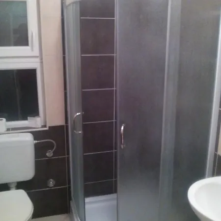 Apartament Geko *